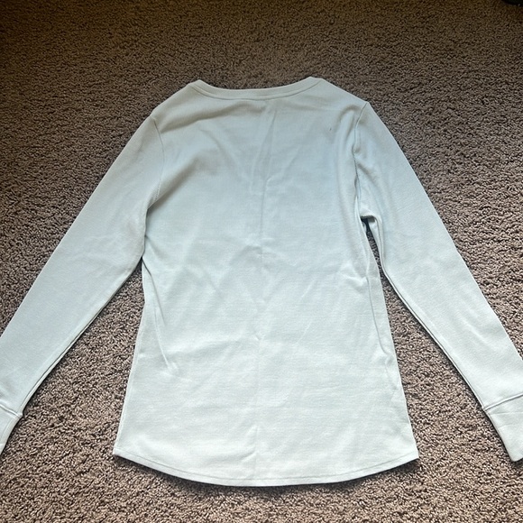 NEW Women’s Henley Bundle size small - Picture 11 of 12